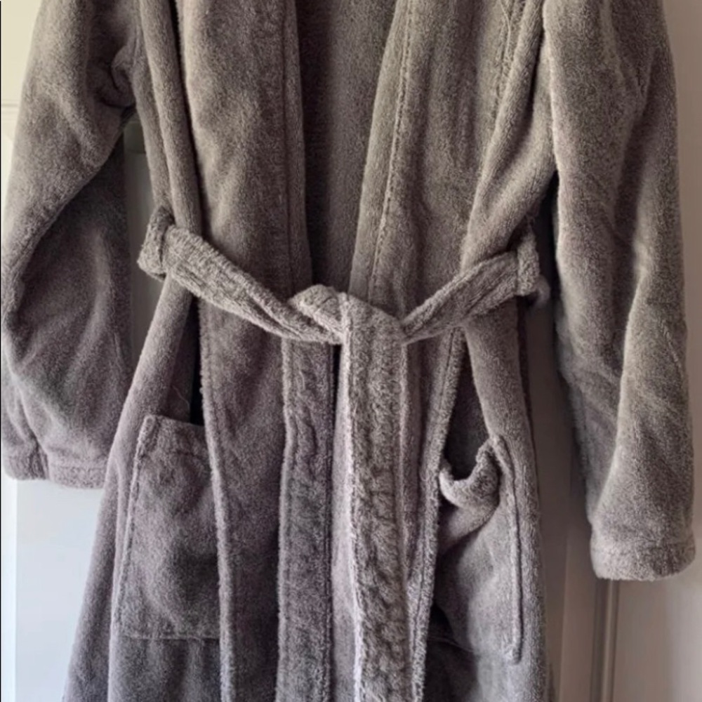 Parachute robe